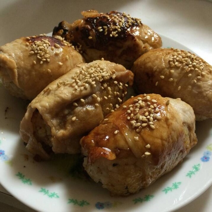 焼肉のタレで 絶品肉巻きおにぎり レシピ 作り方 By ゆんmama69 楽天レシピ 焼肉のタレで 絶品肉巻きおにぎり レシピ 作り方 By ゆんmama69 楽天レシピ